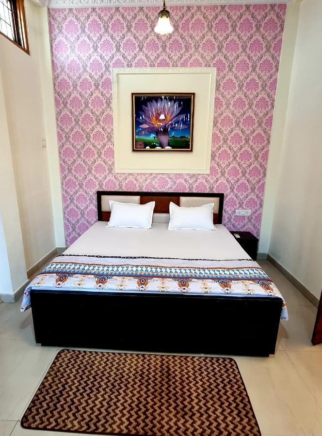 Aditya Premium Homestay- Furnished Air Conditioned- 2Bhk Jabalpur Exterior photo