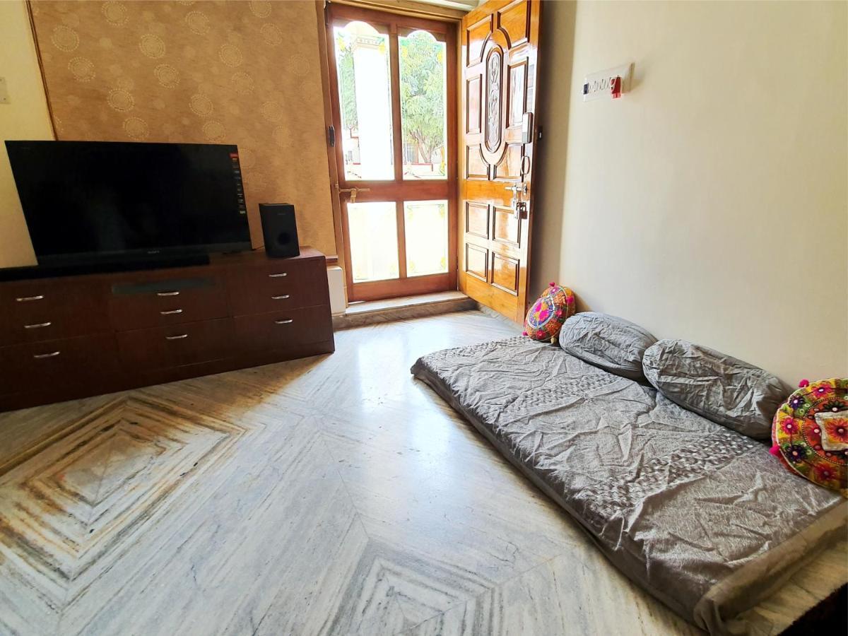 Aditya Premium Homestay- Furnished Air Conditioned- 2Bhk Jabalpur Exterior photo